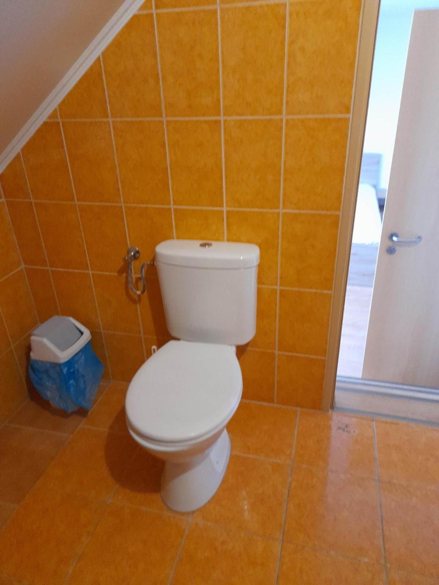 Bed and Breakfast Kemences Fogado Tardos Exterior foto